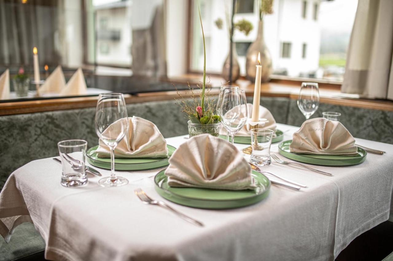 Gasthof Pension Knapp Strass im Zillertal Bagian luar foto