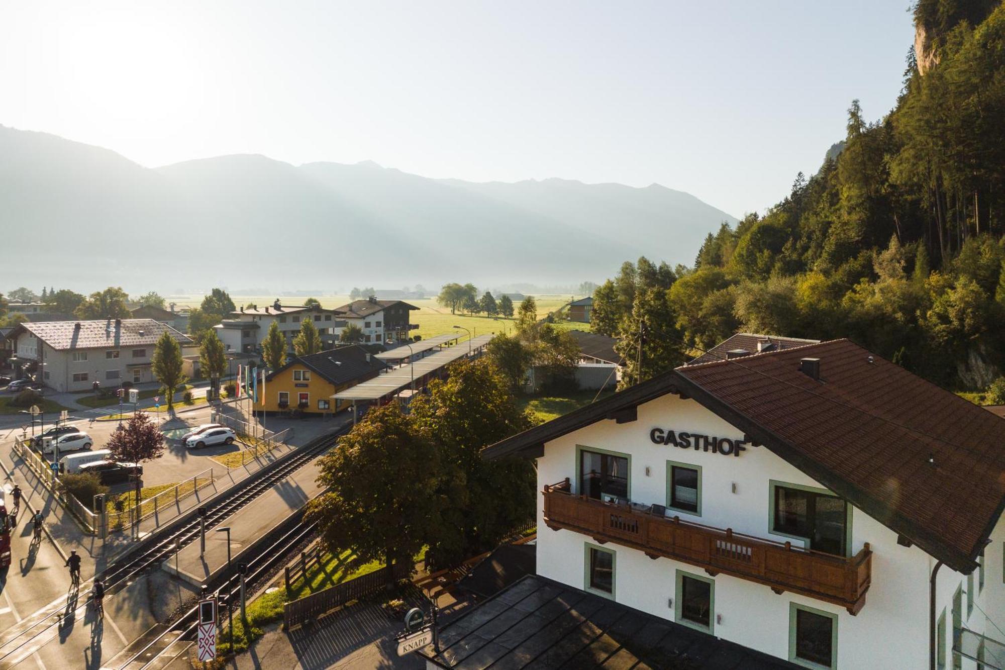 Gasthof Pension Knapp Strass im Zillertal Bagian luar foto